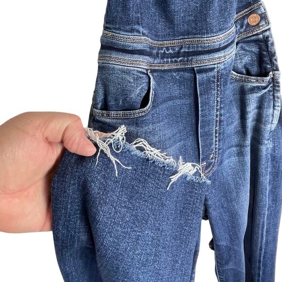 MOTHER Tie Back Hustler Ankle Fray Jumpsuit in Pardon My French Wash - Picture 9 of 11